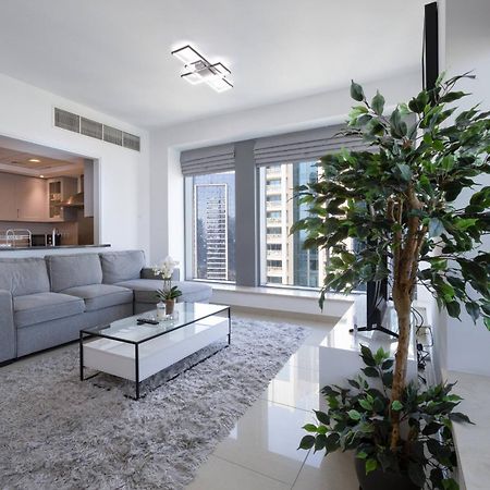 Signature Burj Khalifa View Residence دبي المظهر الخارجي الصورة